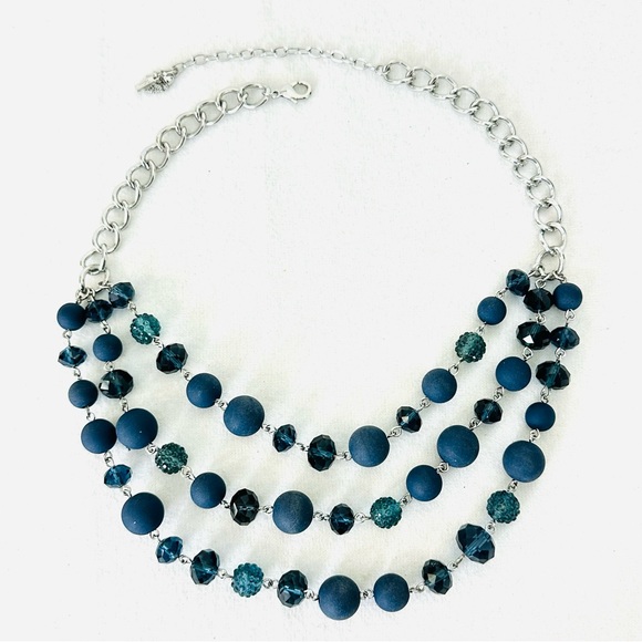 SIMPLY VERA Vera Wang Triple strand Silver tone and Navy Blue beaded necklace - Picture 2 of 12